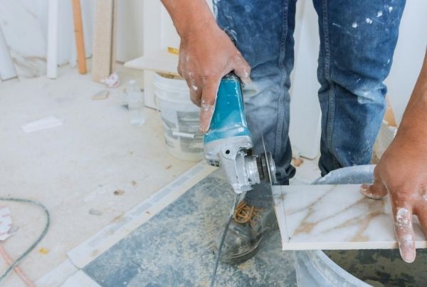 cutting tiles size to fit bathroom floors